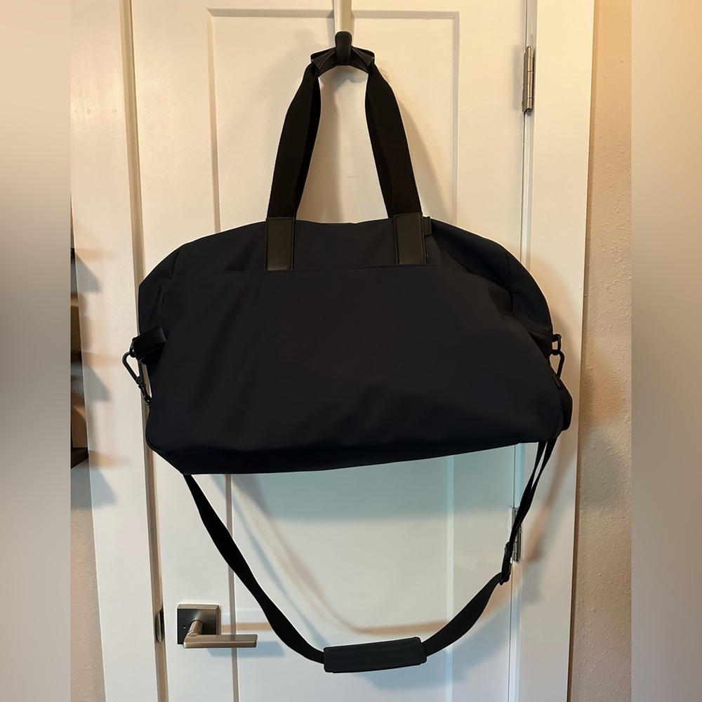 Navy Away Everywhere Bag